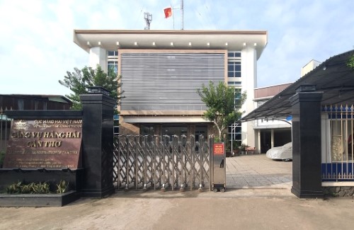 Thông báo về việc giới thiệu chức danh và chữ ký
