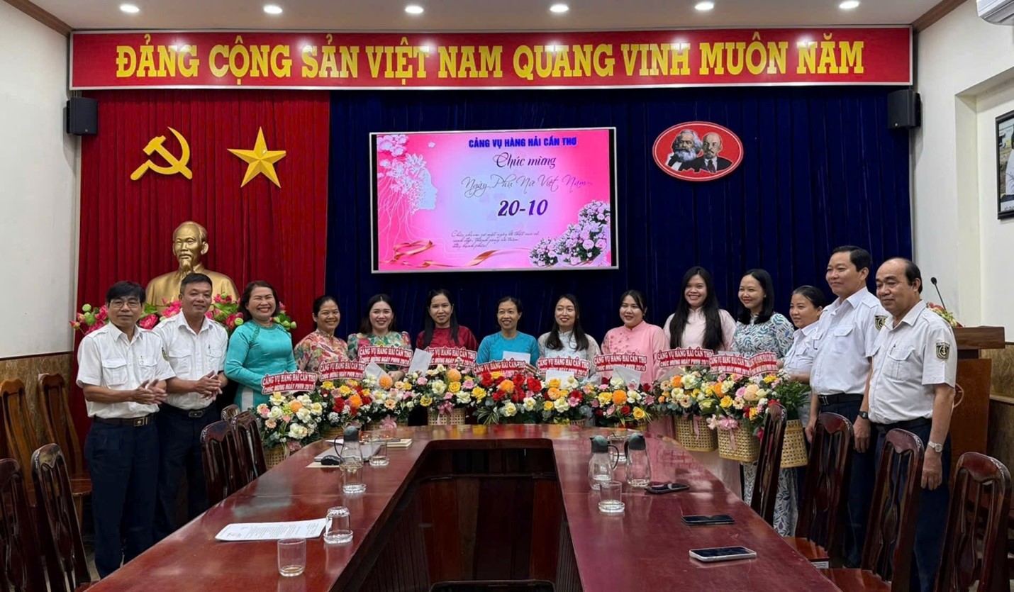 CẢNG VỤ HÀNG HẢI CẦN THƠ THAM DỰ HỘI NGHỊ  TUYÊN TRUYỀN, PHỔ BIẾN, TẬP HUẤN VỀ CÔNG TÁC BÌNH ĐẲNG GIỚI VÀ KỶ NIỆM 95 NĂM NGÀY PHỤ NỮ VIỆT NAM (20/10)